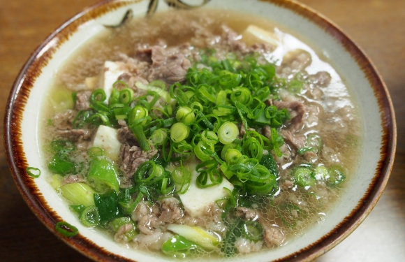 肉うどんのうどん玉抜き 肉吸い 発祥の店 千とせ に行ってきた 多くの芸人さんに愛される店 ロケットニュース24