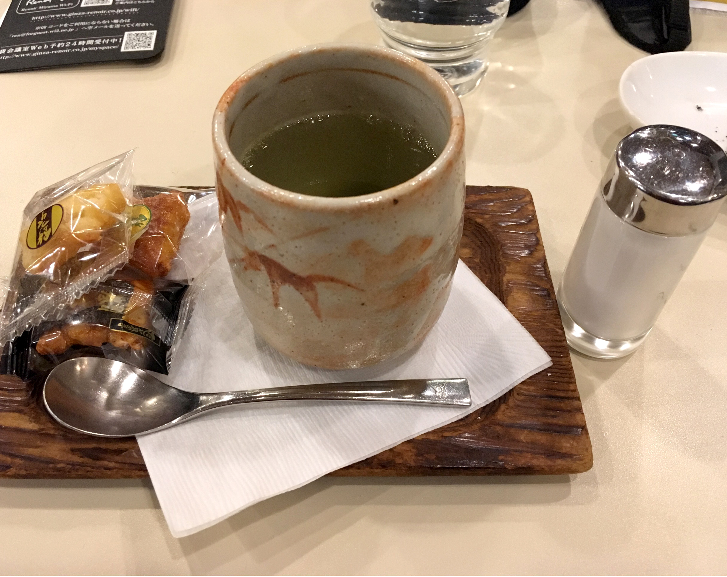 当たり前 喫茶室ルノアールでコーヒーを飲むのは素人 プロは昆布茶を飲む ロケットニュース24