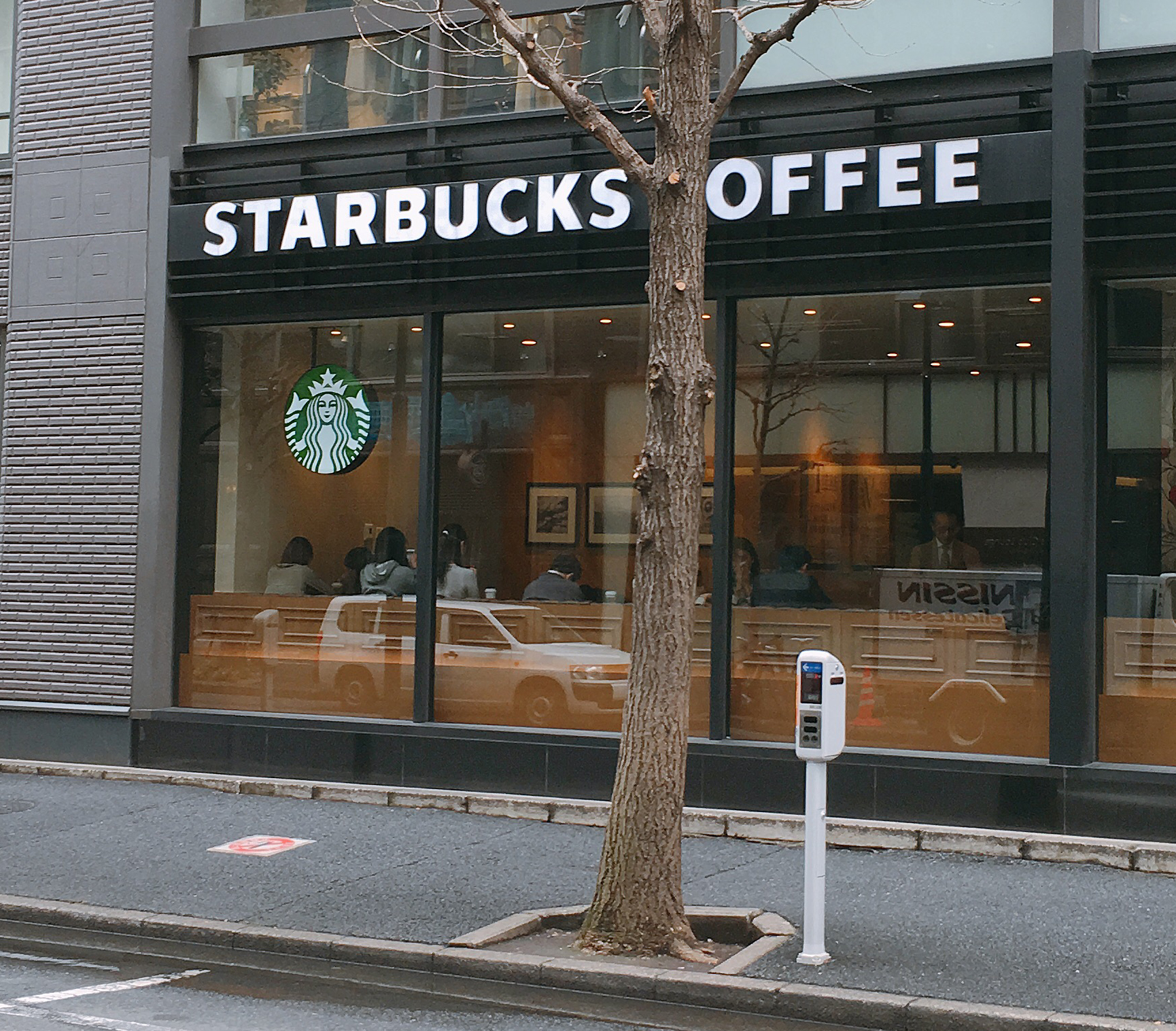 スタバの店舗限定メニュー ダブルリストレットノンファットブレべ ノンバニラモカノンホイップエクストラチョコレートソースバニラフラペチーノ を頼んでみた ロケットニュース24