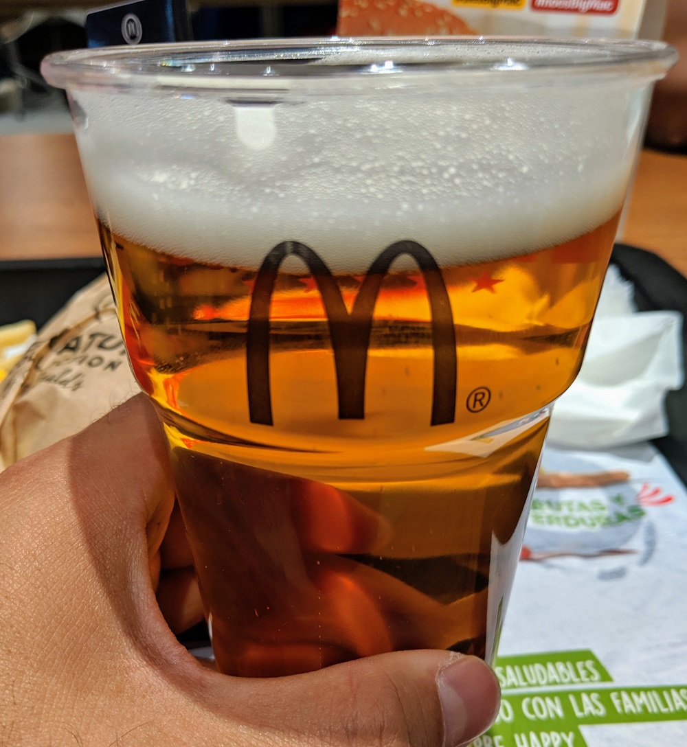 スペインのマクドナルドで ビール と スモークハウスバーガー を注文したらあまりにも無敵艦隊でした ロケットニュース24