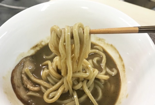 さすがセブン 冷食でこんな作り方するなんて 千葉の有名店 とみ田 とコラボしたつけ麺が驚き 桃の木 山椒の木 ロケットニュース24