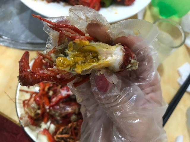 今がシーズン 中国人がマジですすめるザリガニ屋へ行ってみたら伊勢エビと同じ味でビビった これはもう田んぼに行くしかない 中国 上海 ロケットニュース24 今がシーズン 中国人がマジですすめるザリガニ屋へ行ってみたら伊勢エビと同じ味でビビった これはもう田んぼに行くしかない 中国 上海 ロケットニュース24