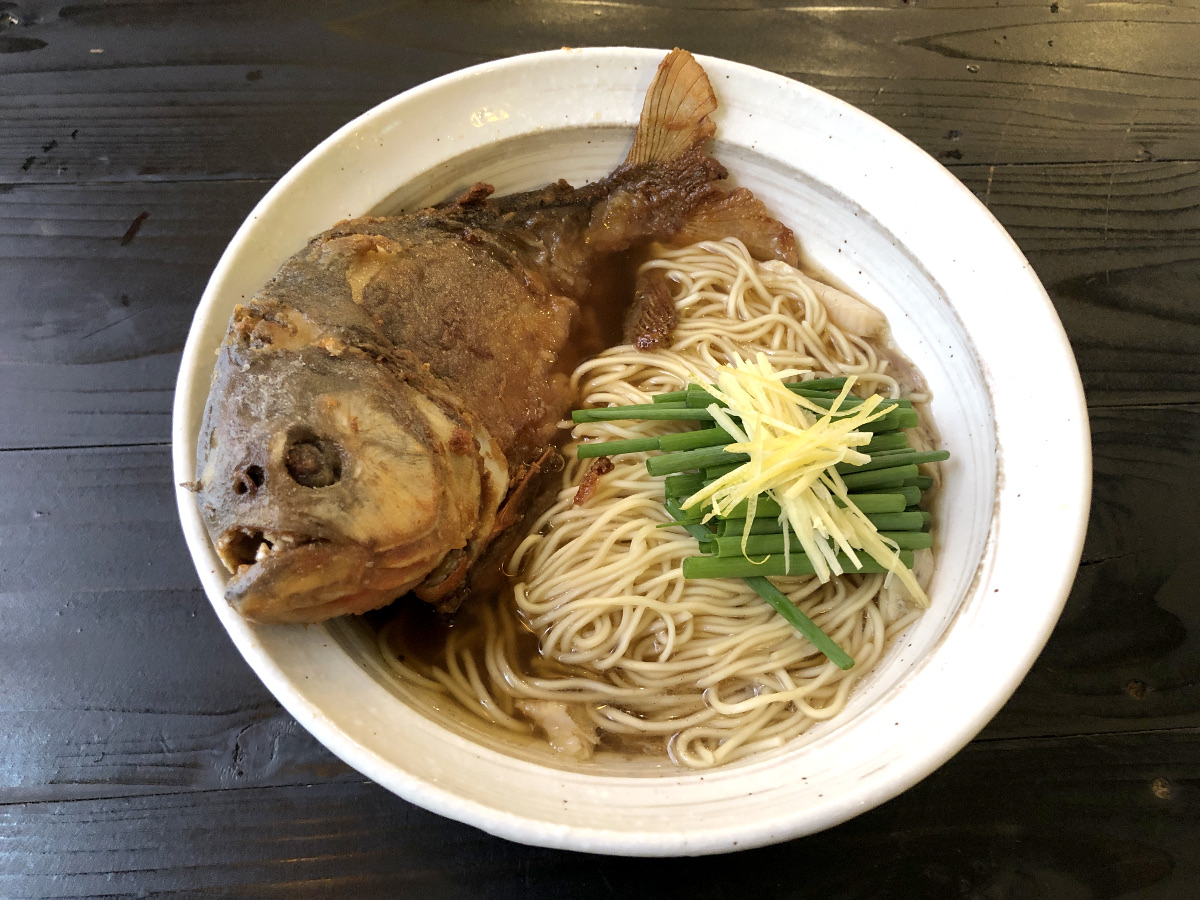 5500円 世界初 ピラニアラーメン が凶悪なウマさ なぜこんなに高いのかも聞いてみた ロケットニュース24