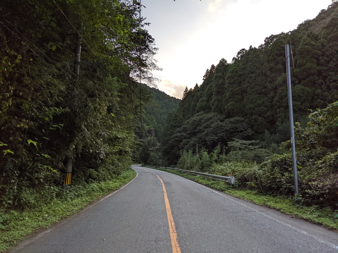 秘境グルメ 暴走族のメッカとされた峠道に 大人気餃子店 が存在した 福岡県飯塚市 王香 ロケットニュース24