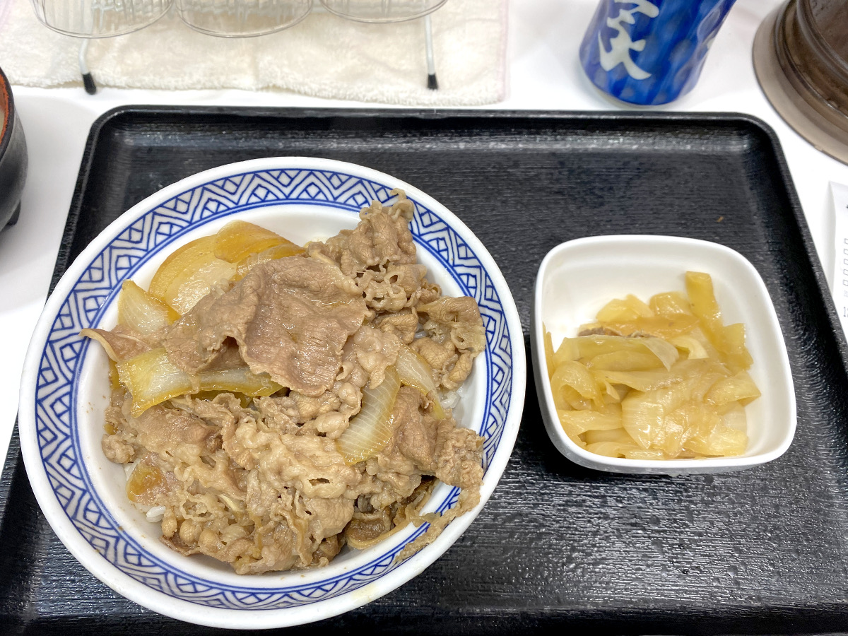 エクストリーム 吉野家の ねぎだく牛丼 に ねぎだく10倍トッピング したらこうなった ロケットニュース24