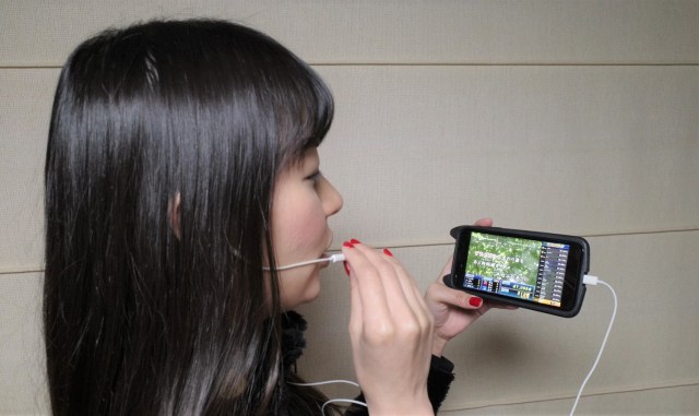 Damのおうちカラオケ が冗談抜きでスゲぇぇぇー 家に居ながらにして カラオケボックス気分 を味わえるぞ こっそり歌の練習もできちゃう ロケットニュース24 Damのおうちカラオケ が冗談抜きでスゲぇぇぇー 家に居ながらにして カラオケボックス気分 を味わえるぞ こっそり歌の練習もできちゃう ロケットニュース24