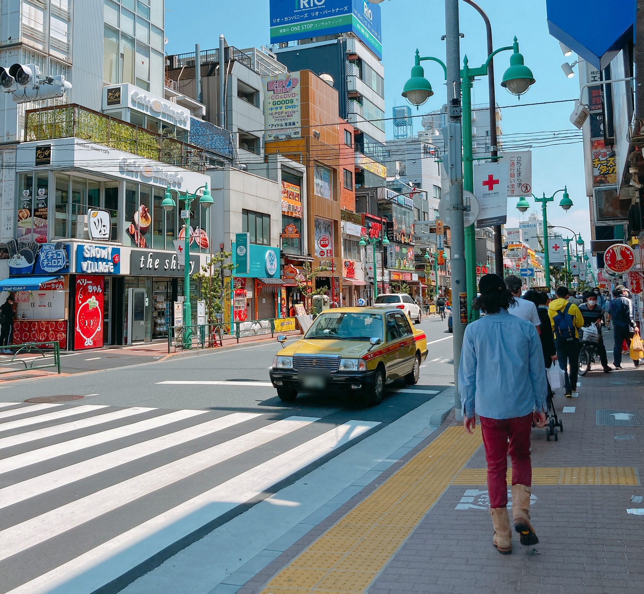 韓流の聖地 と呼ばれる東京 新大久保に行ったら マスクがそこら中で販売されていた ロケットニュース24