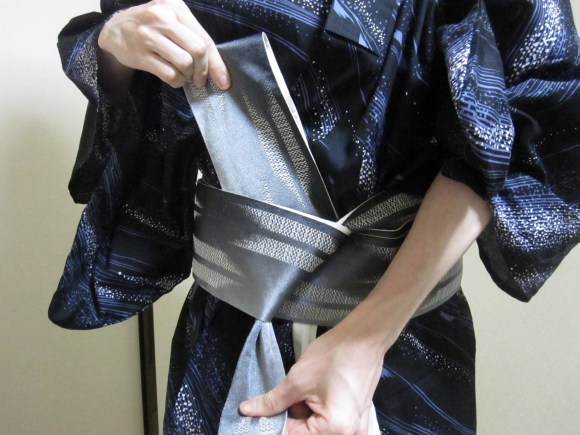 Japan 201: How To Tie A Kimono Sash – VFIGOM