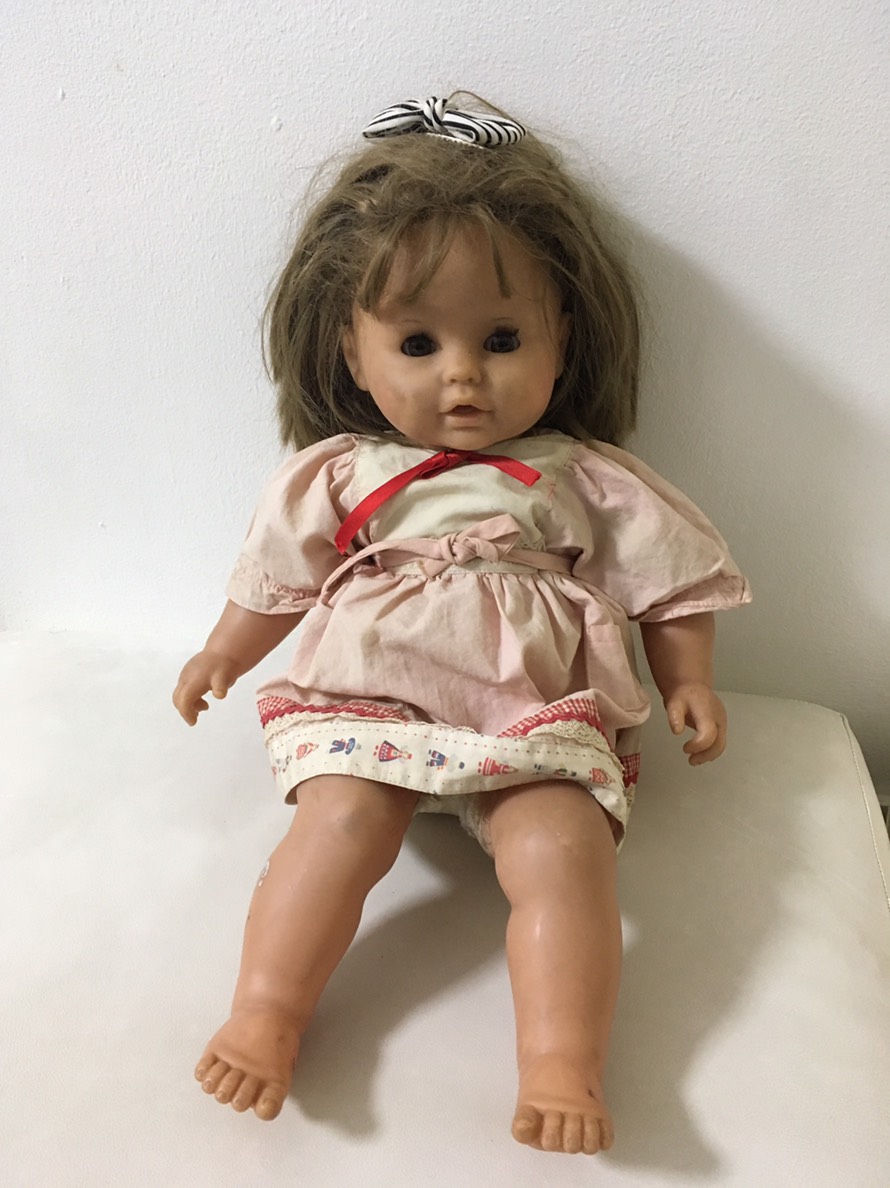 baby doll that changes facial expressions