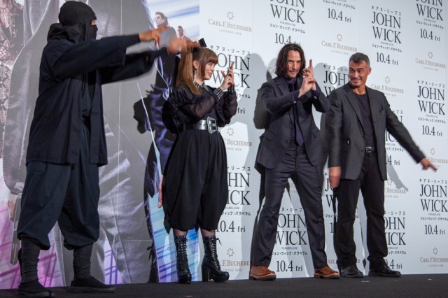 Keanu Reeves Gets A Ninja Lesson With Kyary Pamyu Pamyu At John Wick 3 Premiere In Japan Soranews24 Japan News