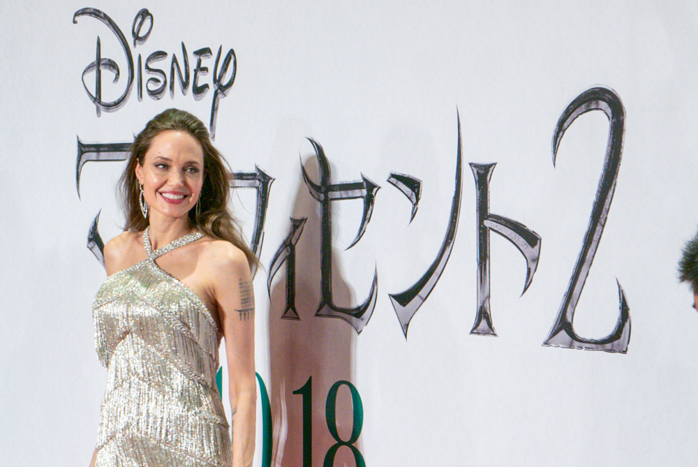 life size 2 premiere time