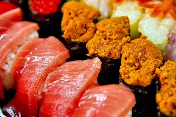 11月1日はすしの日 すし って 寿司 鮨 鮓 を見かけるけど違いはあるの Pouch ポーチ