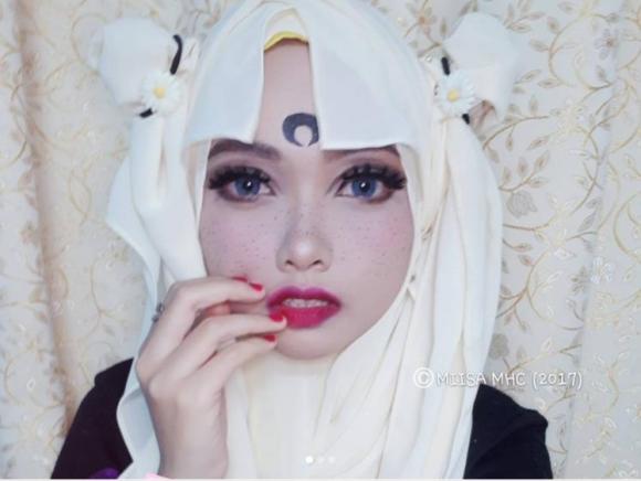 ヒジャブの セーラームーンコス が素敵 日本のアニメキャラのコスプレを披露する少女の工夫と完成度が素晴らしいのです Pouch ポーチ