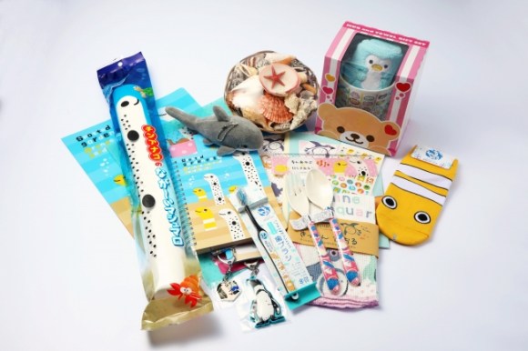 サンシャイン水族館の福袋は限定150個 そのうち40個に コツメカワウソとの握手券 など 当たりクジ が入ってます Pouch ポーチ