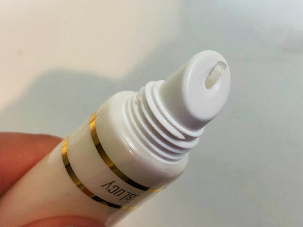 検証 塗ると8秒でモテ唇になれると話題の リップエイト を試してみた 思わず キターーーー と叫びたくなるほどの刺激にビックリ Pouch ポーチ