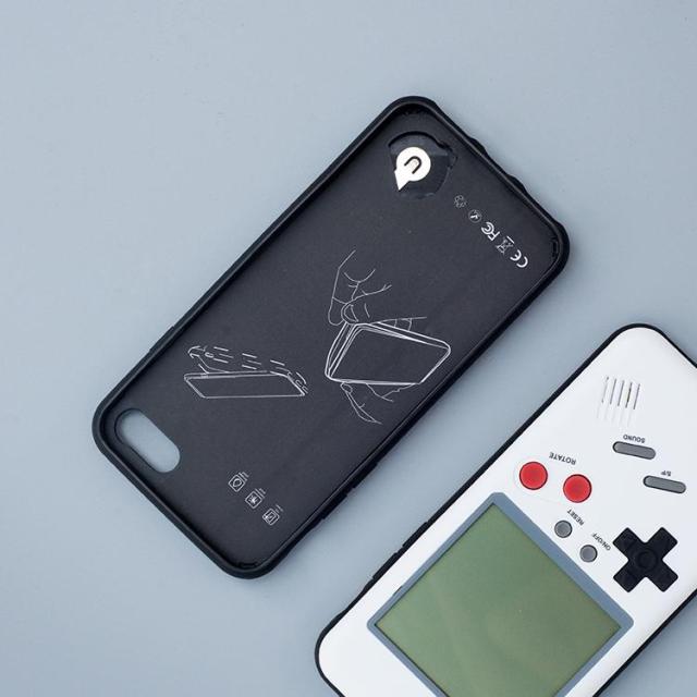 Iphoneを裏返したら ゲームボーイ 実際にゲームすることができる Iphoneケース に胸がときめく Pouch ポーチ