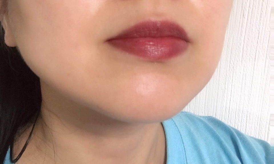 資生堂のプチプラコスメ リップカード は大人女子でも使える 発色 色持ち コスパなど徹底検証してみました Pouch ポーチ